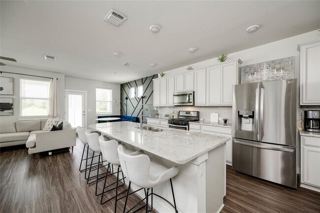 7502 Chesapeake Rail Ln in Austin, TX - Building Photo - Building Photo