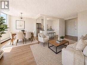 75 Eastdale Ave in Toronto, ON - Building Photo - Building Photo