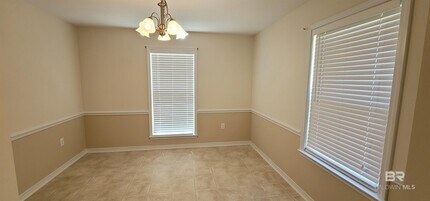 7339 Franklin Square Ct in Daphne, AL - Building Photo - Building Photo