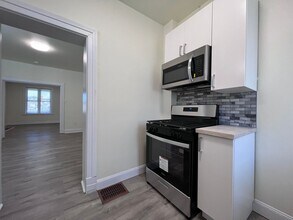 434 1/2 Hays Ave in Pittsburgh, PA - Building Photo - Building Photo
