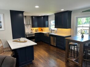 101 Mary Ann Dr in Seaford, VA - Building Photo - Building Photo