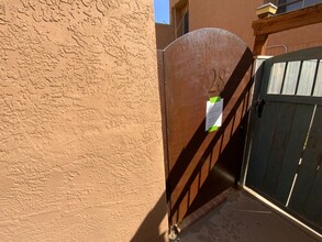 2700 Vista Grande Dr NW in Albuquerque, NM - Building Photo - Building Photo