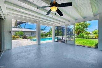 5330 Nautilus Dr in Cape Coral, FL - Building Photo - Building Photo