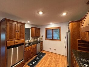 18892 Orchard Ct in Lakeville, MN - Building Photo - Building Photo