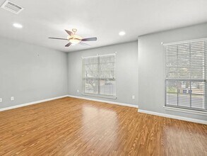 2200 N Shields Dr in Austin, TX - Building Photo - Building Photo