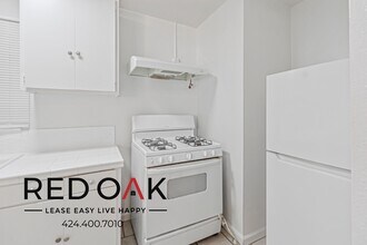 739 Normandie Ave in Los Angeles, CA - Building Photo - Building Photo