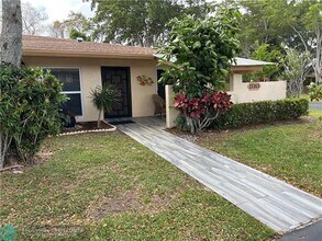 13363 Pineapple Palm Ct in Delray Beach, FL - Building Photo - Building Photo
