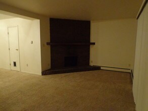 1625 W Elizabeth St-Unit -F4 in Fort Collins, CO - Building Photo - Building Photo