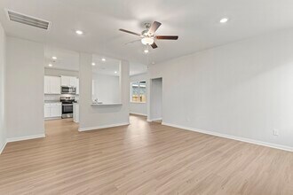 10811 Bright Beacon Dr in Beasley, TX - Building Photo - Building Photo