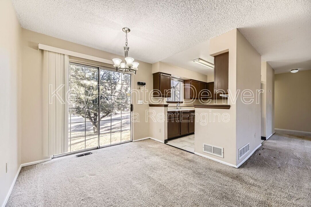 3901 S Richfield Way in Aurora, CO - Building Photo