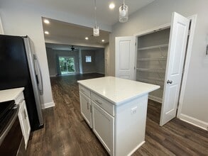 1186 Commonwealth Cir in Forest, VA - Building Photo - Building Photo