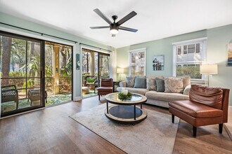 159 Weehawka Way in Pawleys Island, SC - Foto de edificio - Building Photo