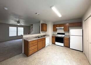 1611 Inca Dr, Unit #D in Harker Heights, TX - Building Photo - Building Photo