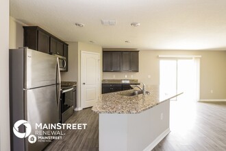 2394 Rock Dr in Poinciana, FL - Building Photo - Building Photo
