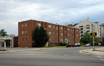 Lemar Apartments in Arlington, VA - Building Photo - Building Photo