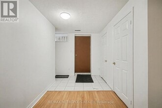 1105 Petunia Pl in Pickering, ON - Building Photo - Building Photo