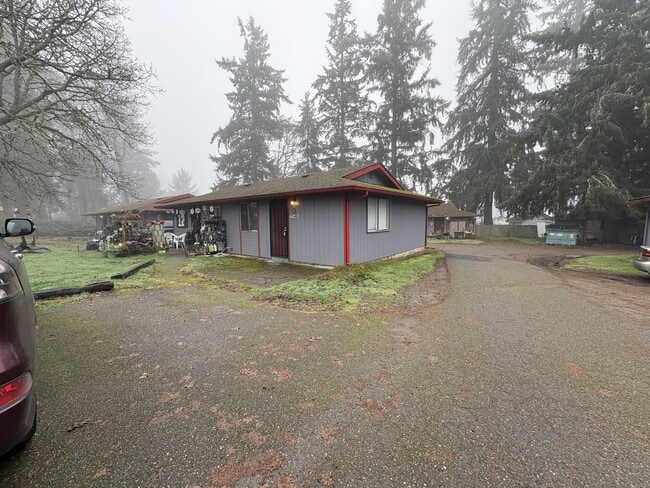 7743 Pacific Ave SE in Olympia, WA - Building Photo - Building Photo