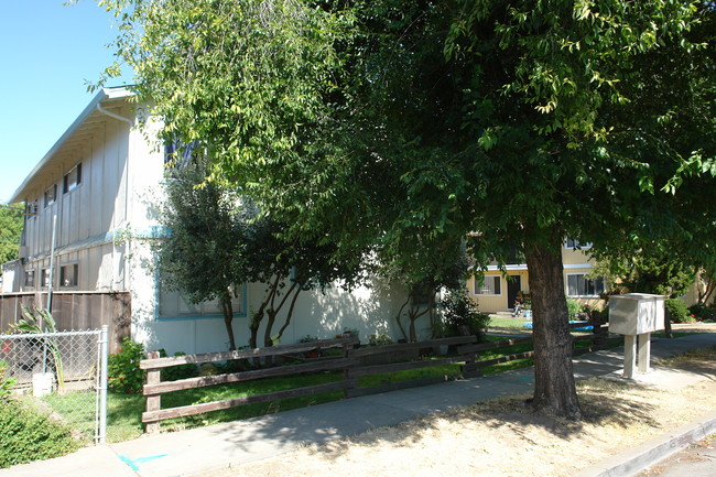 5747 Almaden Expy in San Jose, CA - Building Photo - Building Photo