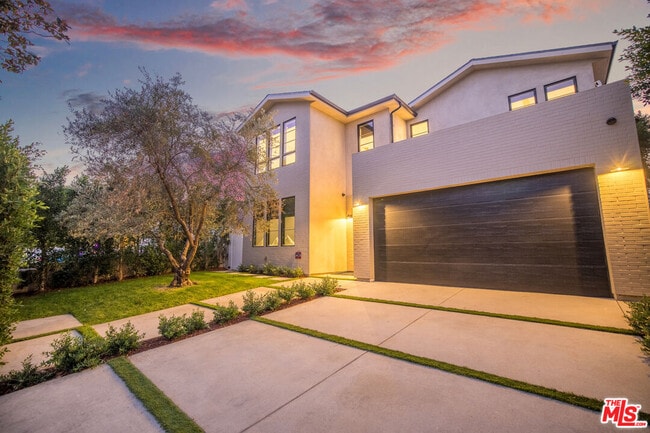 4433 Kraft Ave in Los Angeles, CA - Building Photo - Building Photo