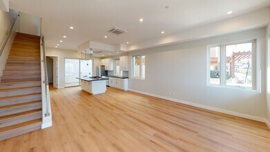 212-214 Imperial Beach Blvd in Imperial Beach, CA - Building Photo - Building Photo