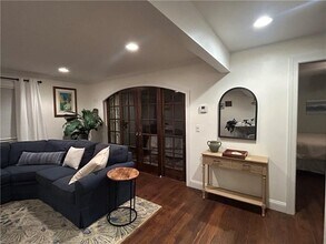 70 Carroll Ave in Newport, RI - Building Photo - Building Photo