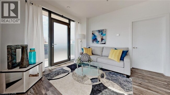 1434 Highland Rd W in Kitchener, ON - Building Photo - Building Photo