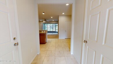 7027 Coldwater Dr in Jacksonville, FL - Building Photo - Building Photo