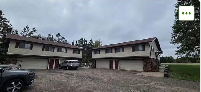 property at 906 Shady Ln