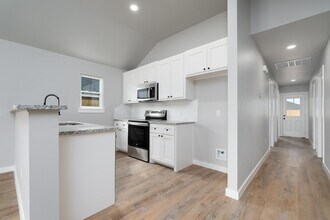 179 Tombstone Rd, Unit 328 in Abilene, TX - Building Photo - Building Photo