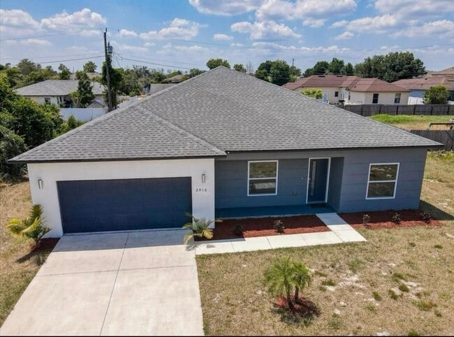 property at 2916 Monarch Ave