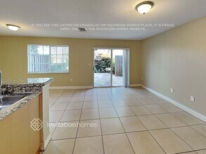 6727 Old Farm Trail in Boynton Beach, FL - Foto de edificio - Building Photo