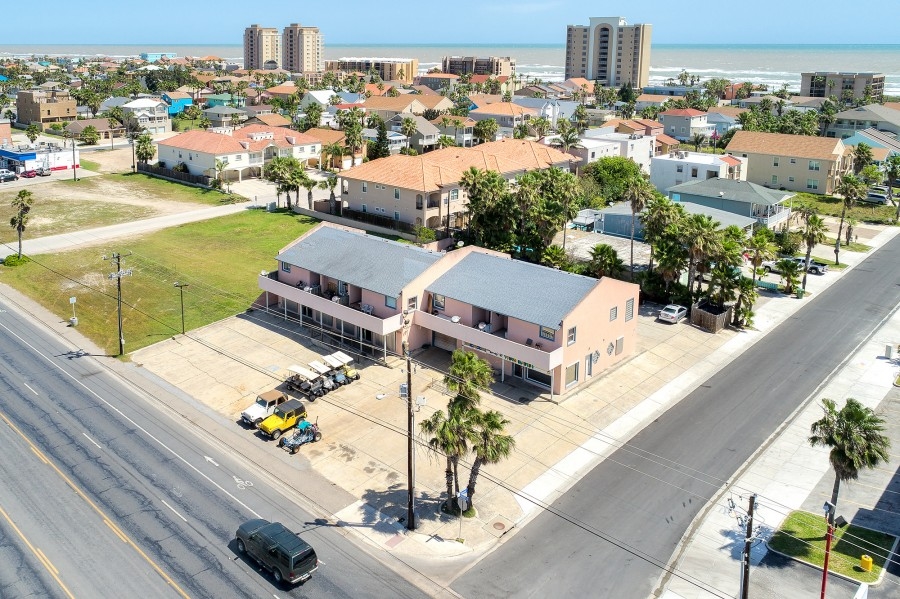 4000 Padre Blvd in South Padre Island, TX - Building Photo