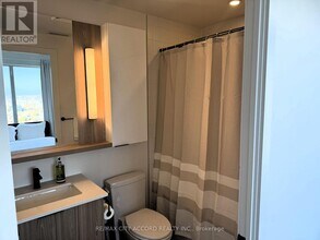 5 Defries St in Toronto, ON - Building Photo - Building Photo