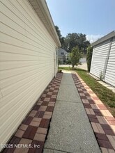 7751 Lynchburg Ct E in Jacksonville, FL - Building Photo - Building Photo