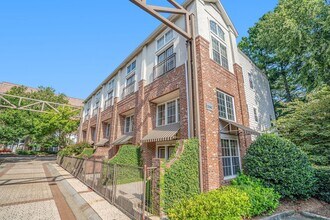 500 Brickworks Cir NE in Atlanta, GA - Building Photo - Building Photo