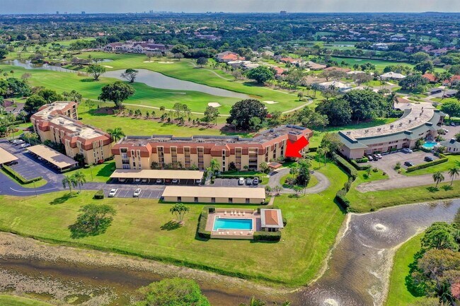 property at 5390 Woodland Lakes Dr