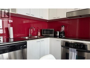 131 Regiment Square in Vancouver, BC - Building Photo - Building Photo