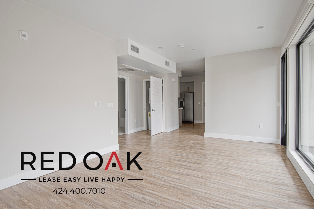 5550 Bonner Ave in Los Angeles, CA - Building Photo