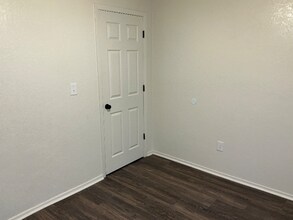 4736 Cape Cod Dr in Wichita Falls, TX - Building Photo - Building Photo