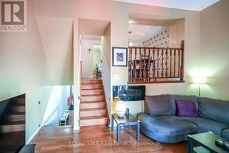 11 Harrisford St in Hamilton, ON - Building Photo - Building Photo