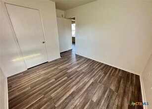 3404 Zephyr Rd in Killeen, TX - Building Photo - Building Photo