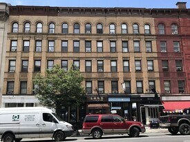 452 Amsterdam Ave in New York, NY - Building Photo