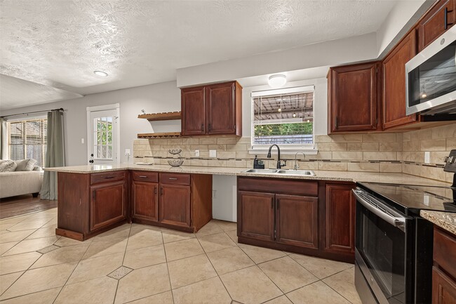 property at 1407 Somercotes Ln