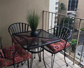 236 Lili?uokalani Ave in Honolulu, HI - Foto de edificio - Building Photo