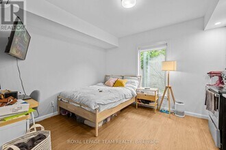 506-506 Gladstone Ave in Ottawa, ON - Building Photo - Building Photo
