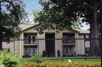 Building Photo - Park Trace Apartments in Jackson, Tennessee