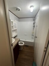 11384 Oakwood Dr in Plantersville, TX - Building Photo - Building Photo