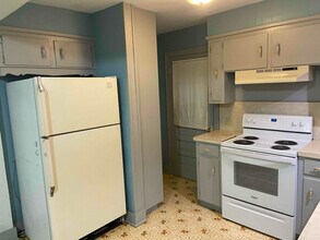 636 Edwards St in Malvern, AR - Building Photo - Building Photo