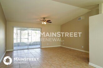1222 SE 3rd Ave in Cape Coral, FL - Foto de edificio - Building Photo