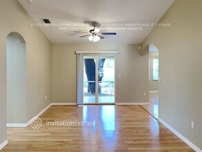 2021 Old Trevor Way in Sarasota, FL - Building Photo - Building Photo